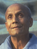 Sri Chinmoy (1931-2007) Sri Chinmoy Meditating